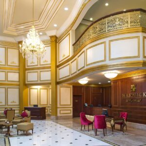 Strato Warwick Hotel